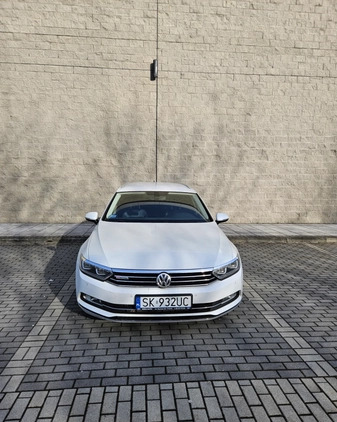 Volkswagen Passat cena 52000 przebieg: 249000, rok produkcji 2015 z Kalisz małe 121